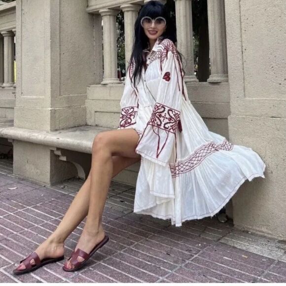 ZARA White Embroidered Dress “Limited Edition” - Picture 1 of 16